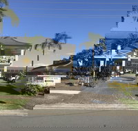 Cook's Endeavour Motor Inn - Accommodation Whitsundays