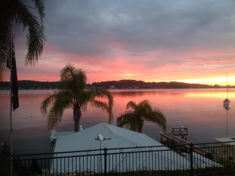 Overnight Reflections B & B - Accommodation Whitsundays 6