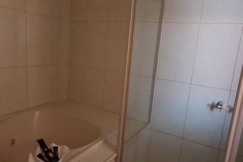 Australian Heritage Motor Inn - Accommodation Whitsundays 4