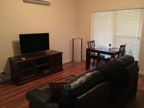 Hahndorf Oak Tree Cottages - Accommodation Whitsundays 5