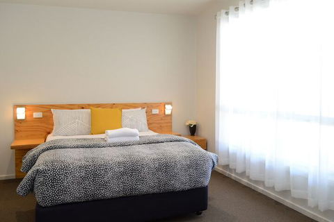Motel On Alpine - Accommodation Whitsundays 7