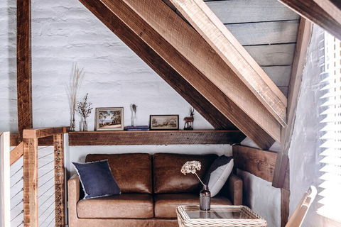 The Stable Lofts - Accommodation Whitsundays 6