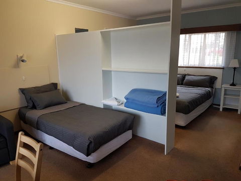 Beachport Motor Inn - Accommodation Whitsundays 3
