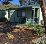 Lake Albert Caravan Park - Accommodation Whitsundays