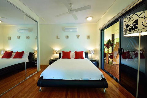 Misty Mountains Rainforest Retreat - Accommodation Whitsundays 0