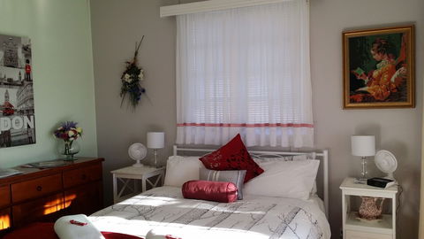 Andavine House Bed & Breakfast - Accommodation Whitsundays 0