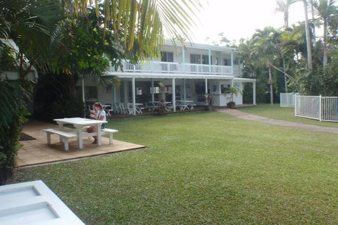 Absolute Backpackers Mission Beach - Accommodation Whitsundays 0