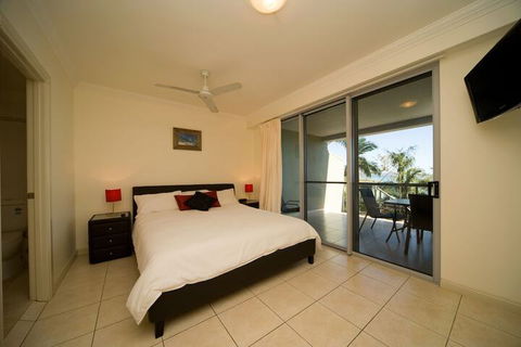 Blue Waters Views - Accommodation Whitsundays 5