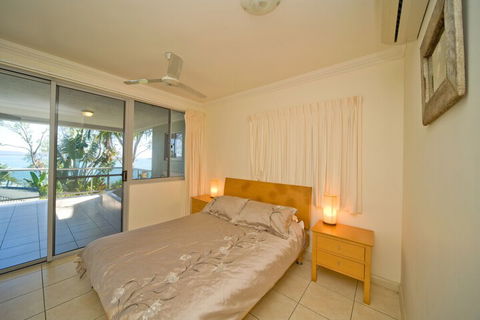 Blue Waters Views - Accommodation Whitsundays 6