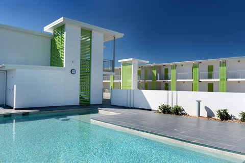 Mackay Oceanside Central Hotel - Accommodation Whitsundays 2