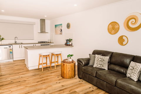 McMillans Of Metung Coastal Resort - Accommodation Whitsundays 2