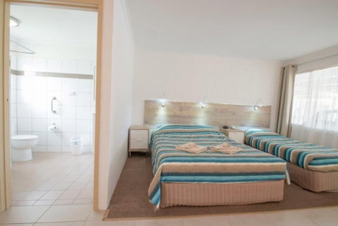 A & A Motel - Accommodation Whitsundays 3