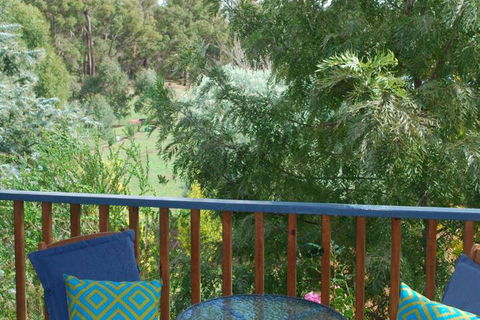 Riverwood Retreat - Accommodation Whitsundays 5