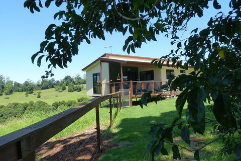 Bellthorpe Stays - Accommodation Whitsundays 6