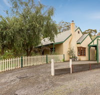 Country Pleasures BB - Accommodation Whitsundays