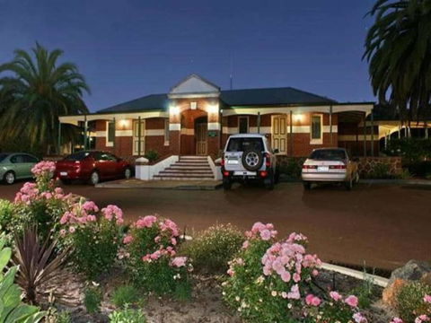 Nelsons Of Bridgetown - Accommodation Whitsundays 1