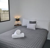 Swansea Holiday Park - Accommodation Whitsundays