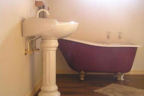 Valleyfield Cottage - Accommodation Whitsundays 6