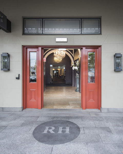 Royal Hotel Randwick - Accommodation Whitsundays 1