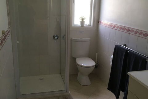 Glenlowren - Accommodation Whitsundays 2