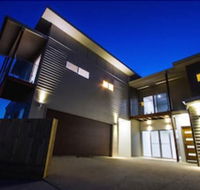 Agnes Sails - Accommodation Whitsundays