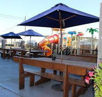 The Railway Hotel - Accommodation Whitsundays