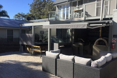 Huskisson Beach B&B - Accommodation Whitsundays 3