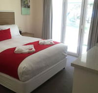 Huskisson Beach BB - Accommodation Whitsundays