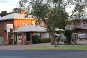 Red Cliffs Colonial Motor Lodge - Accommodation Whitsundays 4