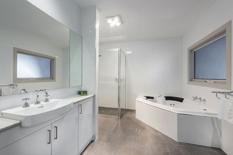 Hahndorf Resort - Accommodation Whitsundays 4