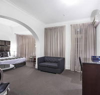 Monte Pio Hotel  Conference Centre - Accommodation Whitsundays