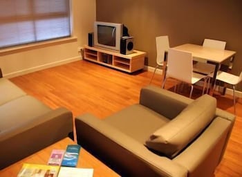 Ethelton Serviced Apartments - Accommodation Whitsundays 1