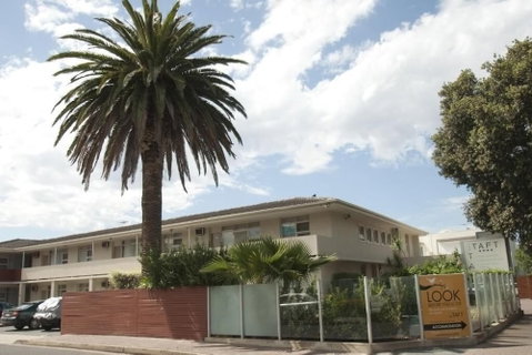 Taft Motor Inn - Accommodation Whitsundays 1