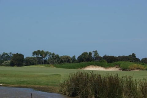 Aussie Golf Ranch - Accommodation Whitsundays 3