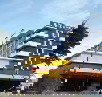 Burke and Wills Hotel - Accommodation Whitsundays