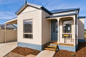 Werribee Short Stay Villas & Accommodation - Accommodation Whitsundays 5