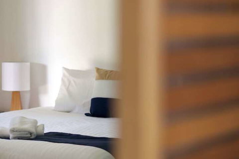 Esperance Island View Apartments - Accommodation Whitsundays 7