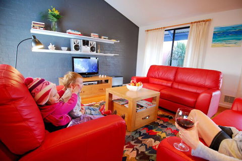 Esperance Island View Apartments - Accommodation Whitsundays 2