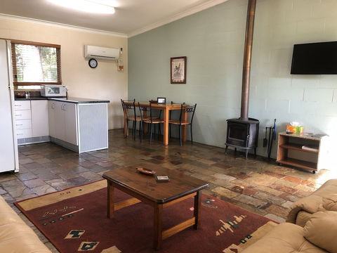 Country Cottages Of Bridgetown - Accommodation Whitsundays 2