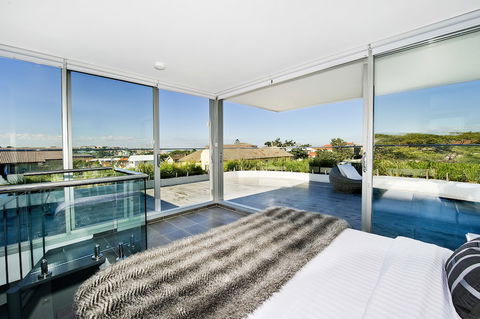 Bondi Beach Apartments - Accommodation Whitsundays 3