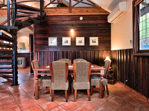 Oak Tree Barn Bridgetown - Accommodation Whitsundays 1