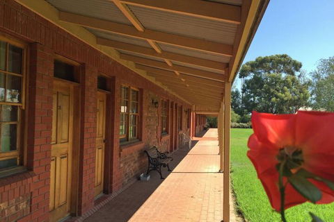 Coonawarra Units - Accommodation Whitsundays 7