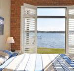 The Studio on the Lake at Fishing Point Lake Macquarie honestly put the line in  catch fish - Accommodation Whitsundays