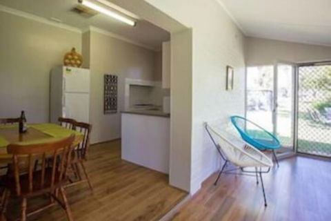 Wilkadene Cottage - Accommodation Whitsundays 6