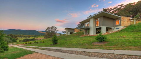 Panoramia Villas - Accommodation Whitsundays 1