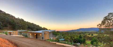 Panoramia Villas - Accommodation Whitsundays 5