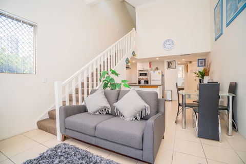 Anacapri Holiday Resort Apartments - Accommodation Whitsundays 2