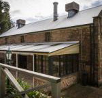 The Rising Sun Hotel - Accommodation Whitsundays