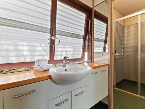 Laguna House - Accommodation Whitsundays 1