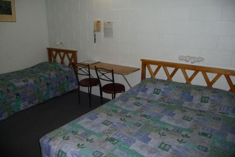 Bel Air Motel - Accommodation Whitsundays 4